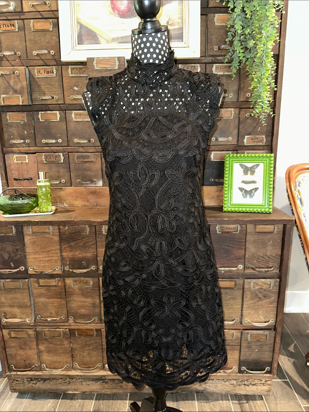Laundry By Shelli Segal Black Lace High-Neck Dress